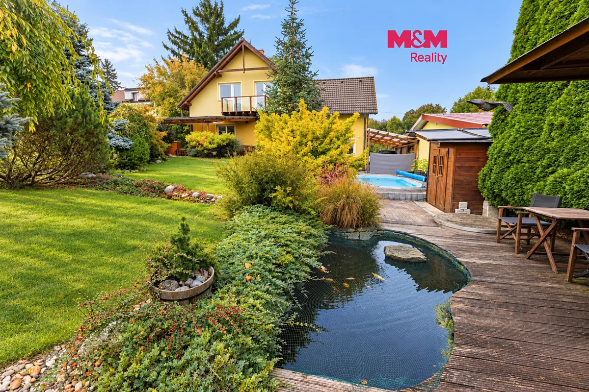 Prodej rodinného domu 203 m², pozemek 610 m²